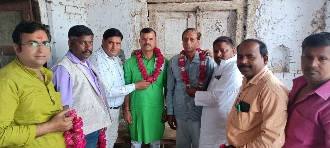 सहकारी संघ के र्निविरोध अध्यक्ष चुने गए विनय शुक्ला