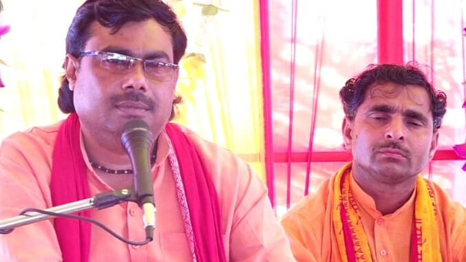 हरदुआ बबना में बह रही ज्ञान और भक्ति की धारा