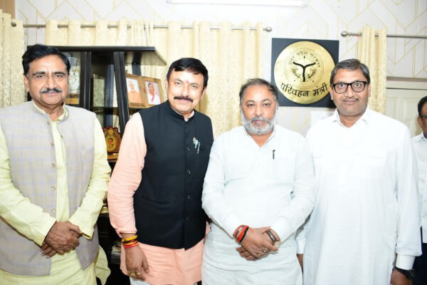 महाराणा प्रताप की प्रतिमा को लेकर वीरेंद्र सिंह राठौर परिवहन मंत्री से मिले