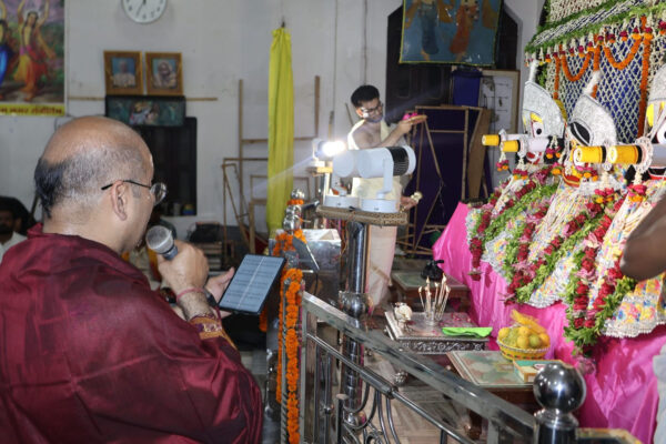 जगन्नाथ रथयात्रा महोत्सव में भजन संध्या का हुआ आयोजन